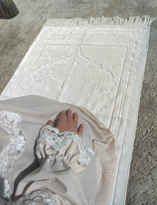 Tapis de prière - soie – Image 2